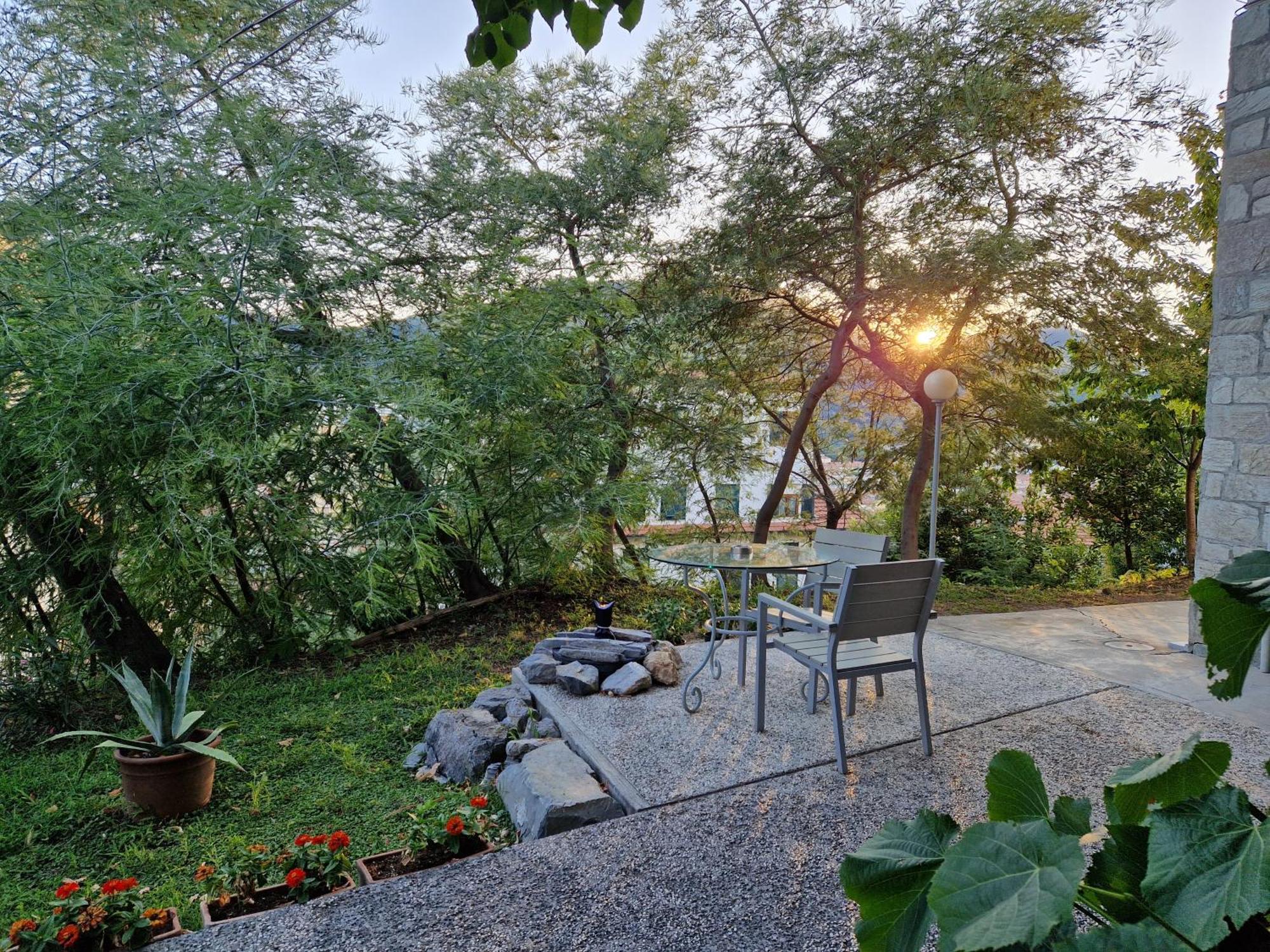 Garden & View Appartement La Spezia Buitenkant foto